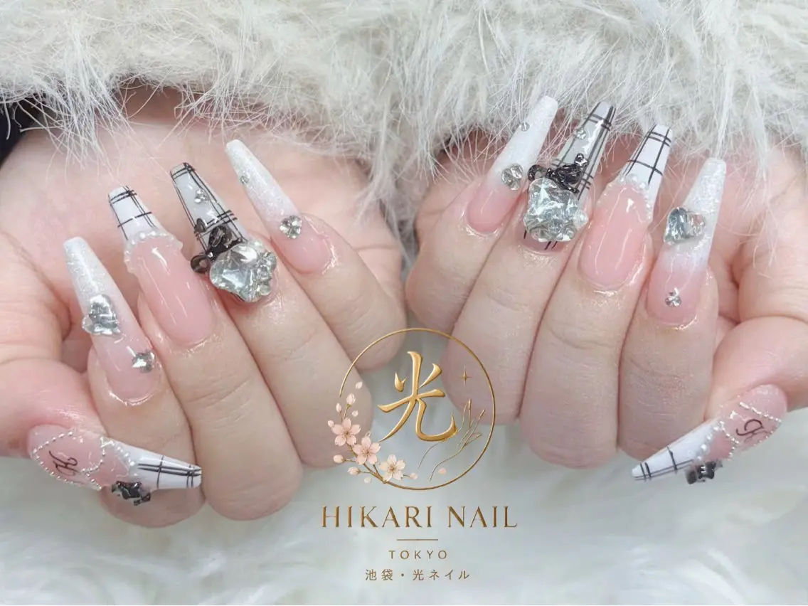 ネイル HikariNail Ikebukuroのネイルデザイン