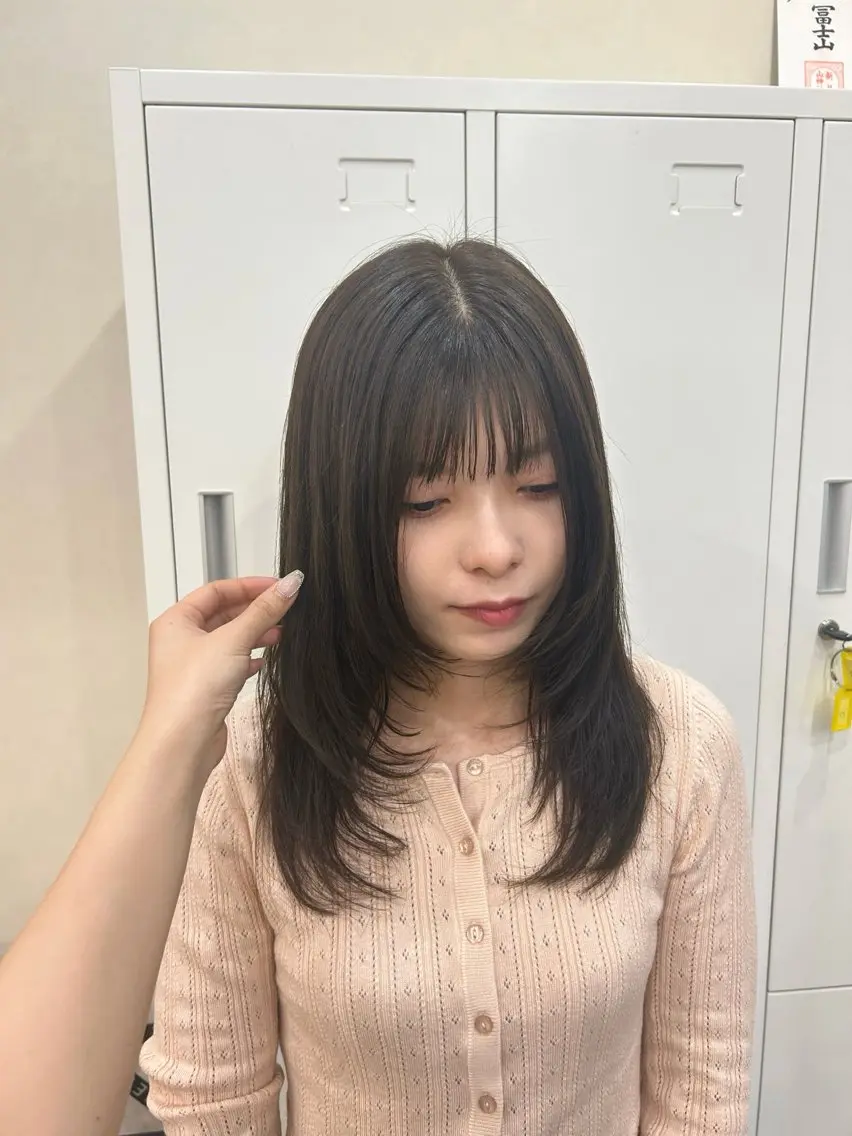 セミロング レイヤーカット カット ヘアカラー トリートメント MIDORI🎀 透明感/ベージュのヘアスタイル