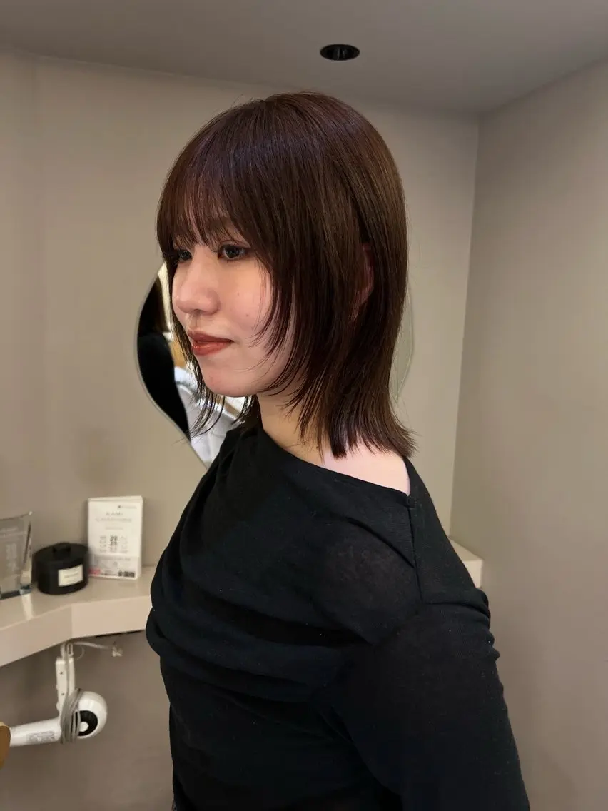 ミディアム カラー レイヤーカット manami / カットモデルのヘアスタイル