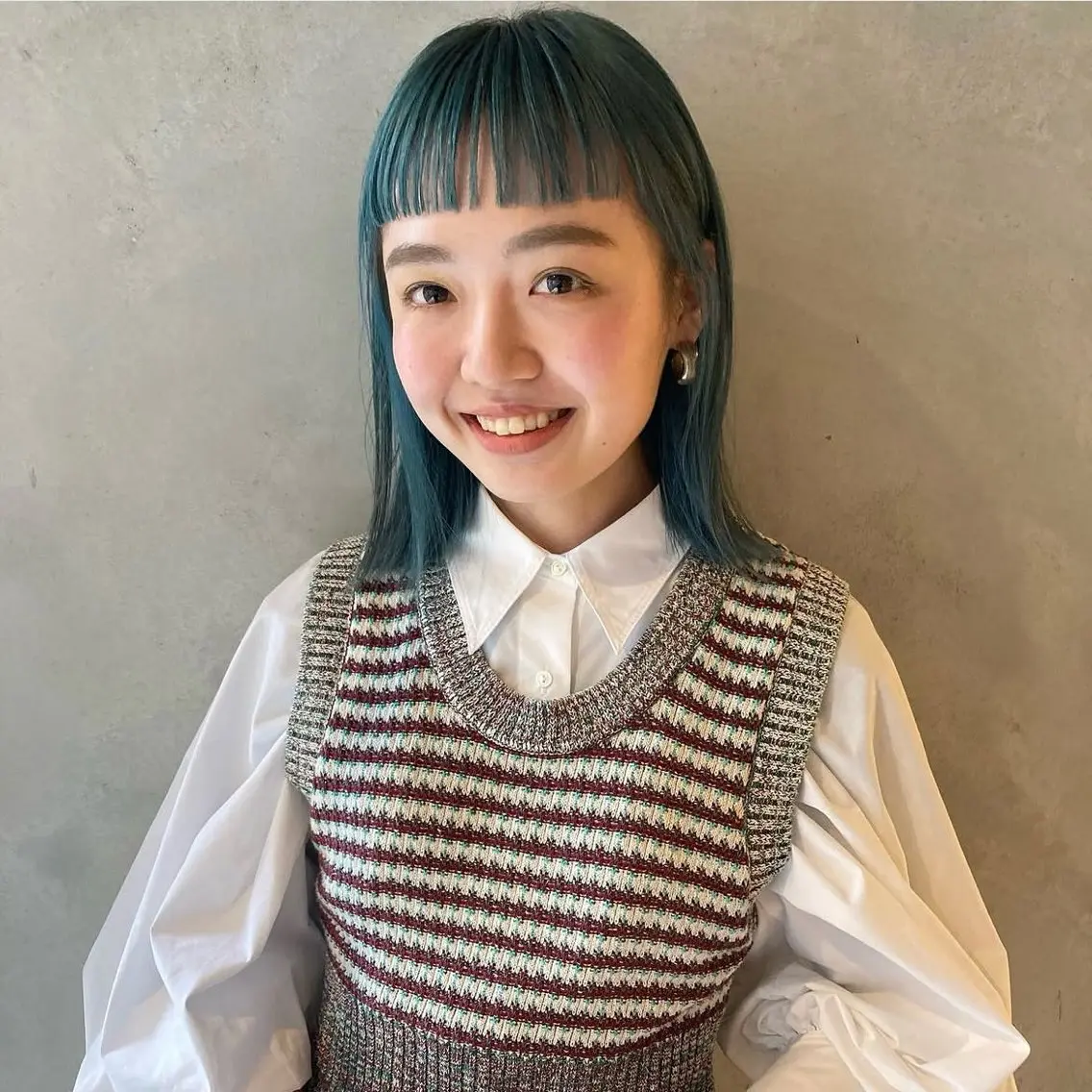 ミディアム ワイドバング カット ヘアカラー トリートメント newi広島 tomokaのヘアスタイル