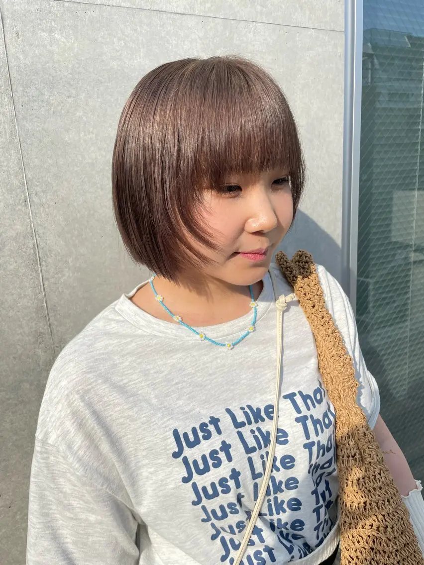 ミディアム カラー インナーカラー 推し ブリーチ  髪質改善のヘアスタイル