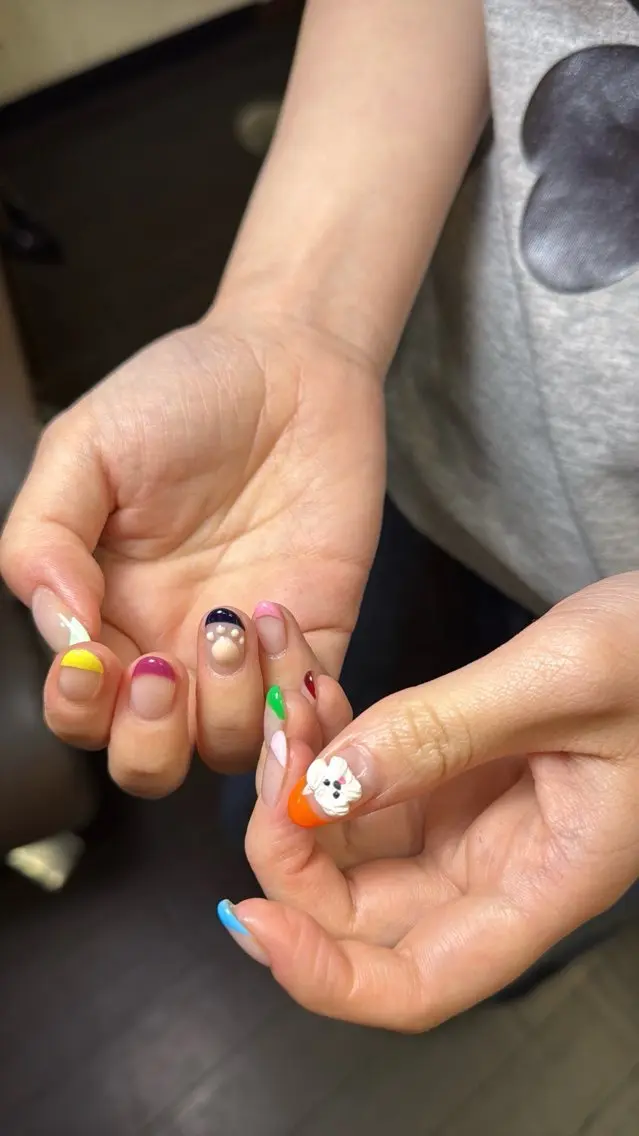 ネイル フラッシュネイル フラッシュマグ フットネイル フレンチネイル 韓国ネイル ハンドネイル SAKU nail 作島茜のネイルデザイン