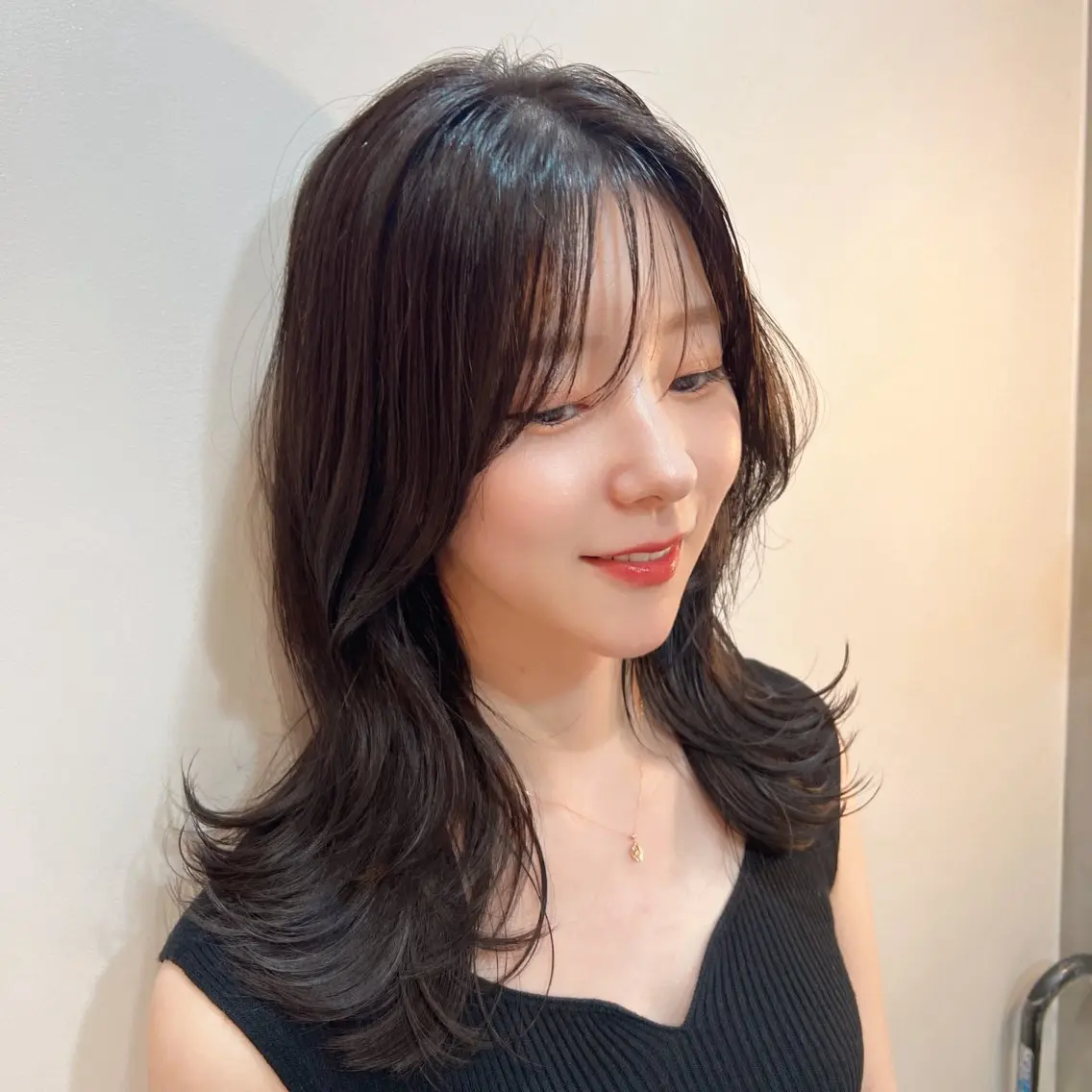 セミロング カット ヘアカラー トリートメント パーソナルカラー lapiax阿部のヘアスタイル