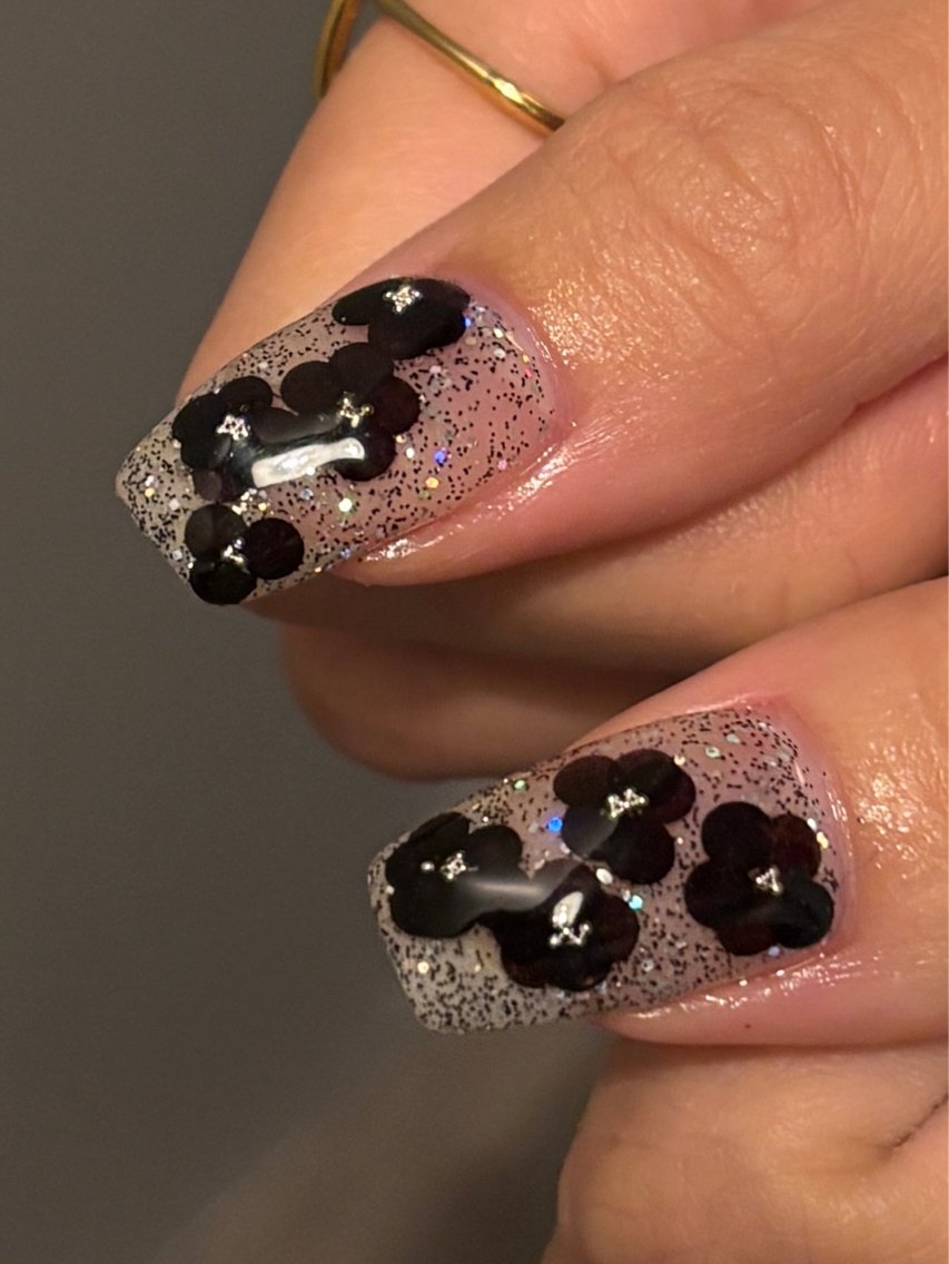 ネイル ホログラムネイル ハンドネイル chika ／ nailのネイルデザイン