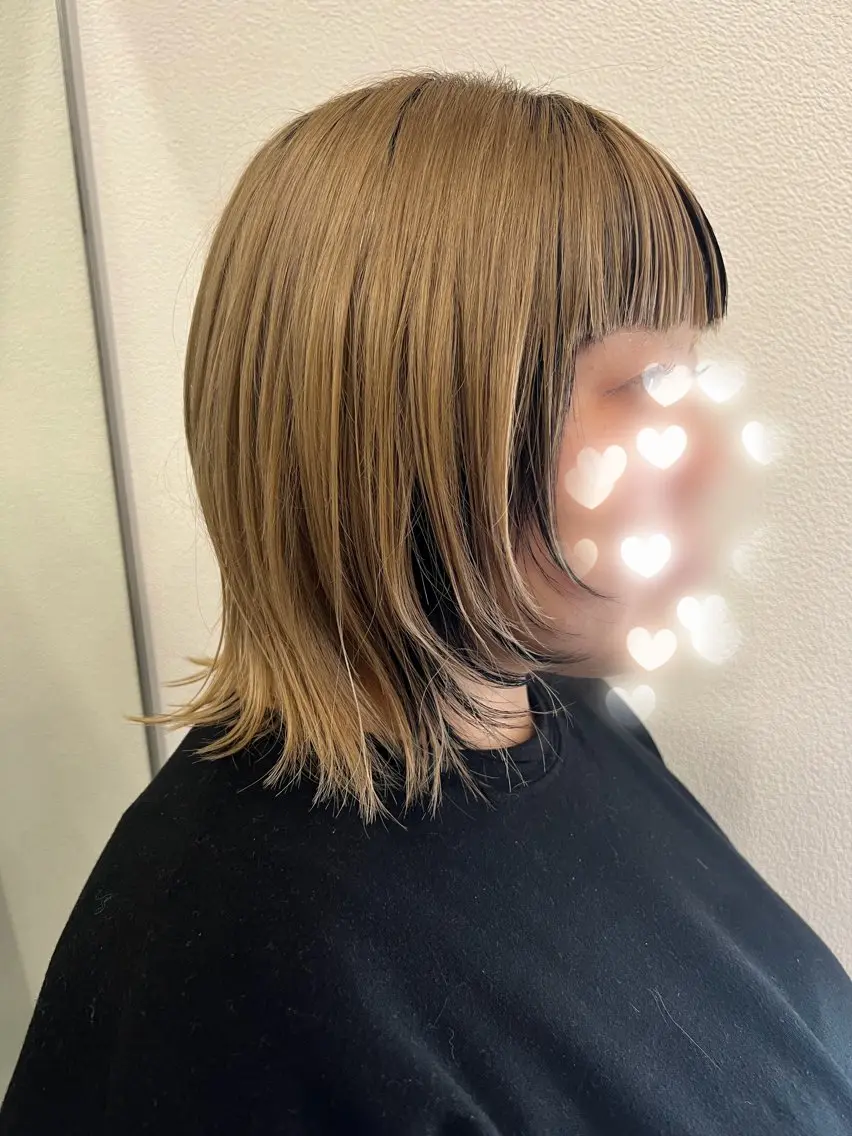ショート ボブ レイヤーカット 和木田 朱里のヘアスタイル