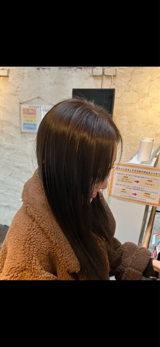 ミディアム 廣瀬 京花のヘアスタイル