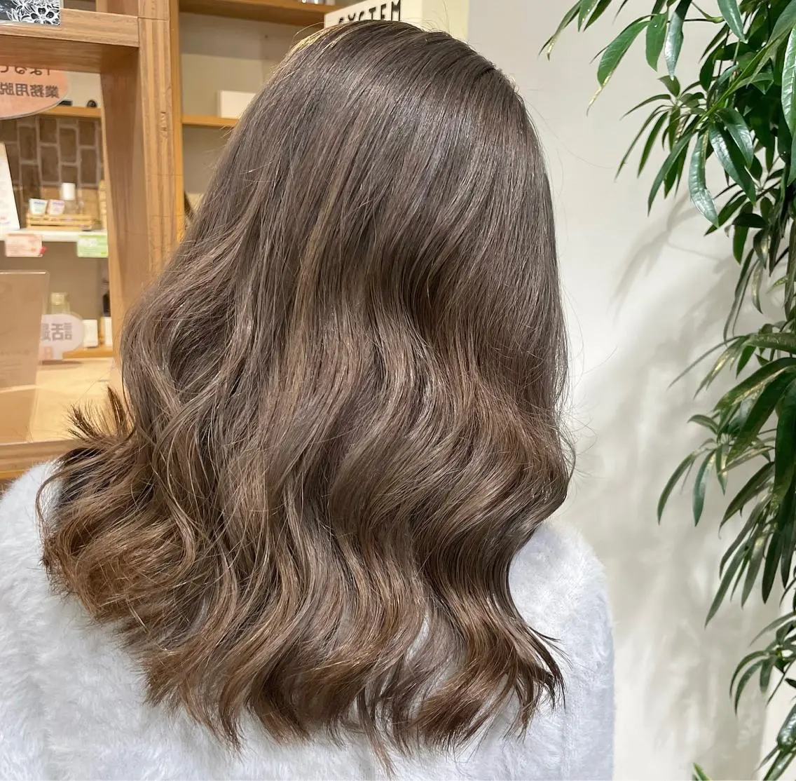 ミディアム カラー piLLon/ RYUKAのヘアスタイル