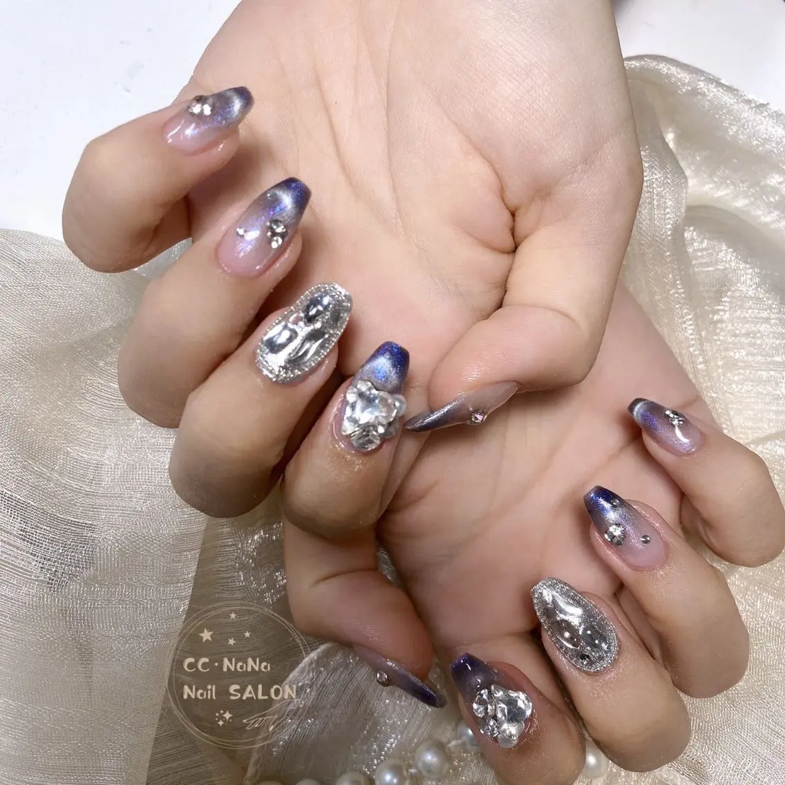 ネイル チークネイル フラッシュネイル ハート キラキラネイル 韓国ネイル ハンドネイル 💎CC・NaNa 韓国風ネイル🌙Cのネイルデザイン