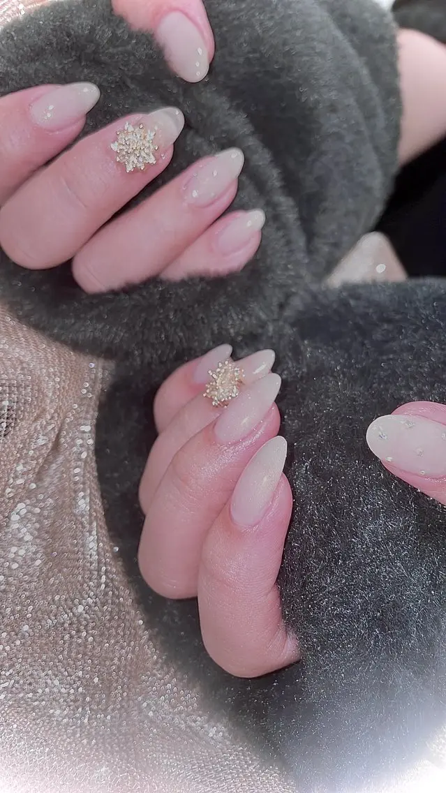 ネイル Spiky とうげ ふうかのネイルデザイン