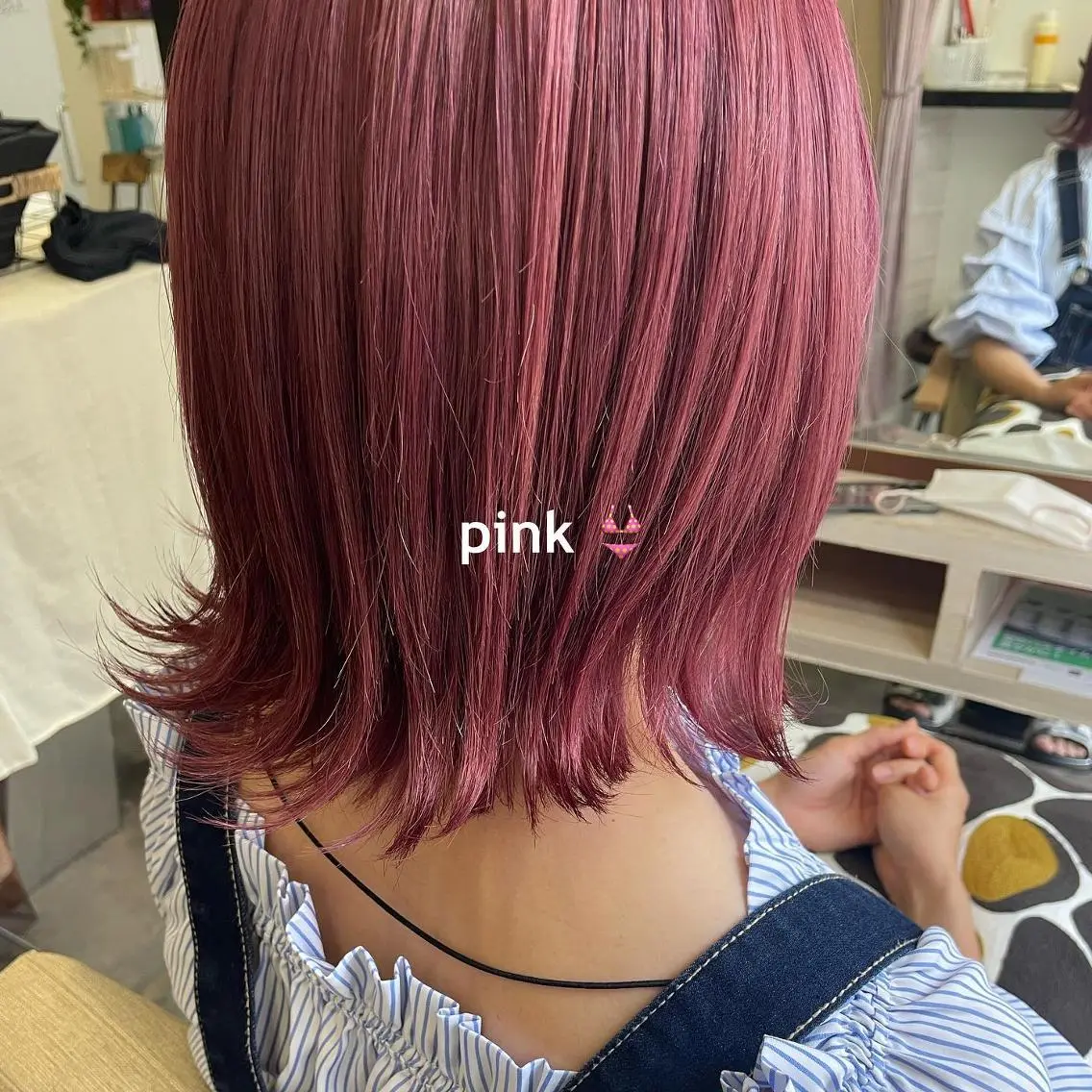 ミディアム カラー ハイトーンカラー ピンクカラー 吉村 夏椰のヘアスタイル