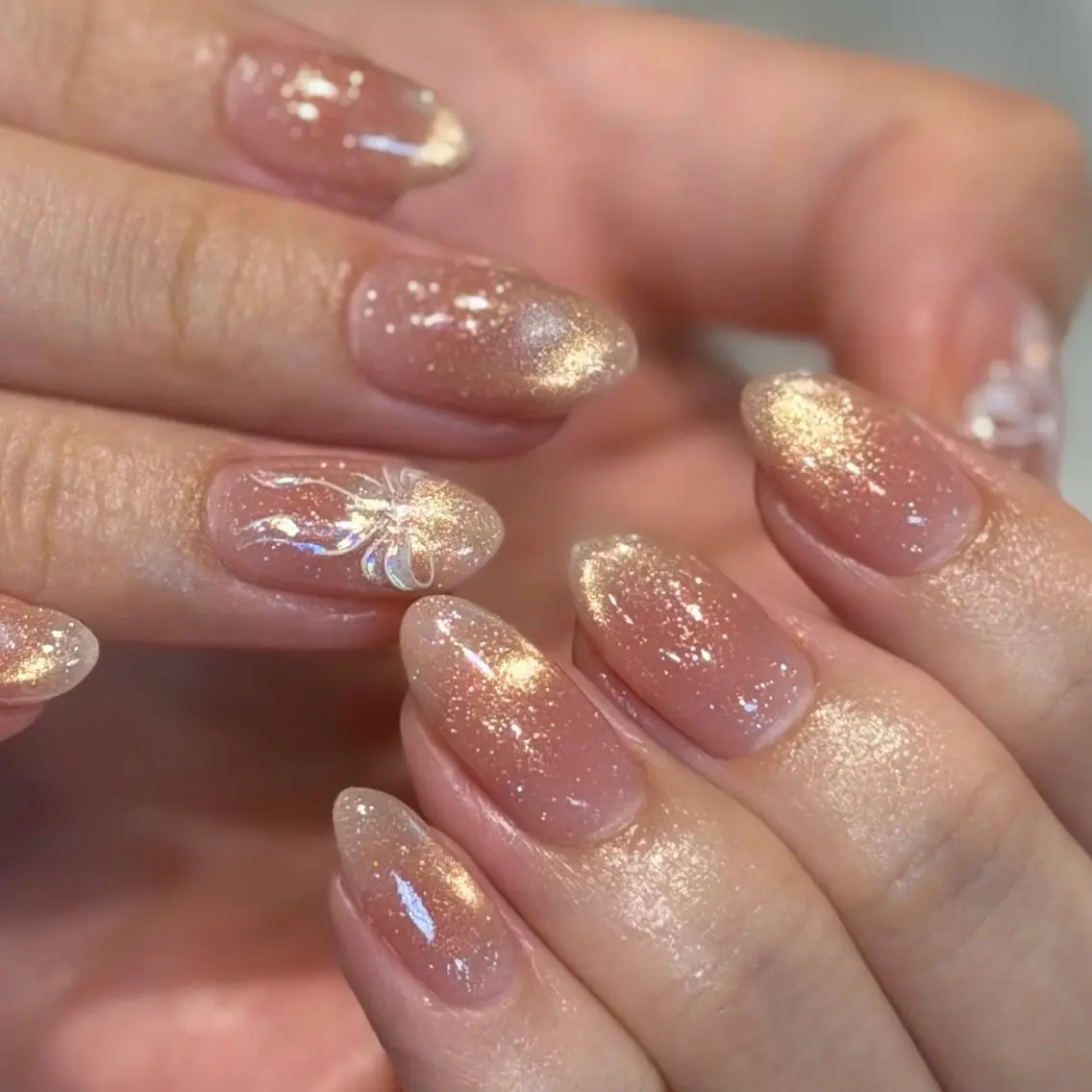 ネイル アートネイル キラキラネイル yume 🎀大人ガーリー🎀のネイルデザイン