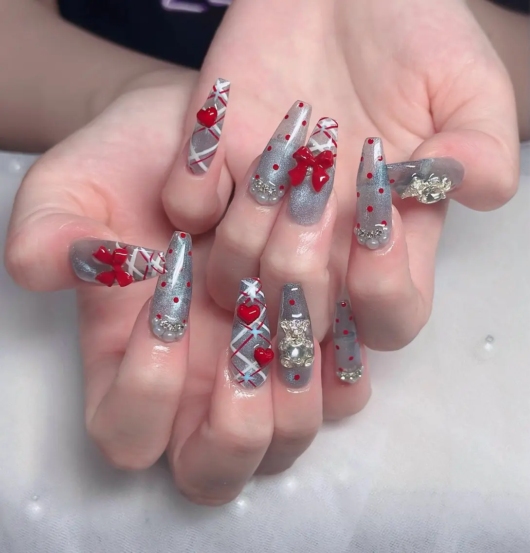 ネイル ハート キラキラネイル リボン ハンドネイル キノコ H.babynailのネイルデザイン