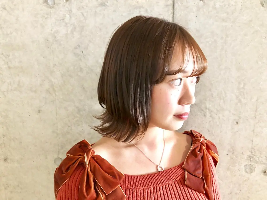 ミディアム ウルフカット 藤原 ちひろのヘアスタイル