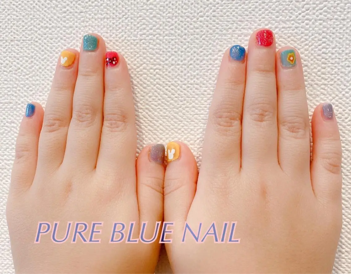 ネイル PURE BLUE NAILのネイルデザイン