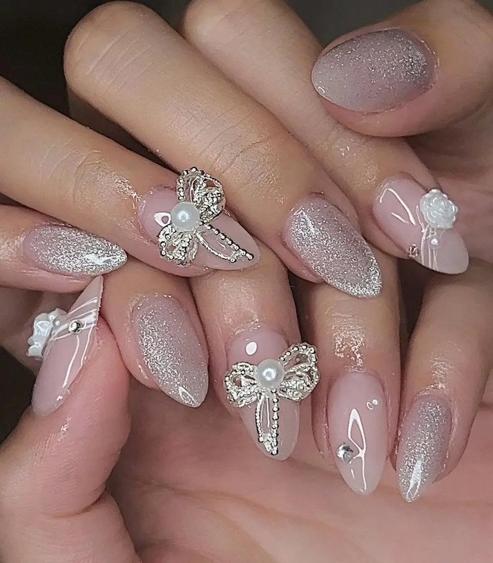 ネイル akina nailsのネイルデザイン