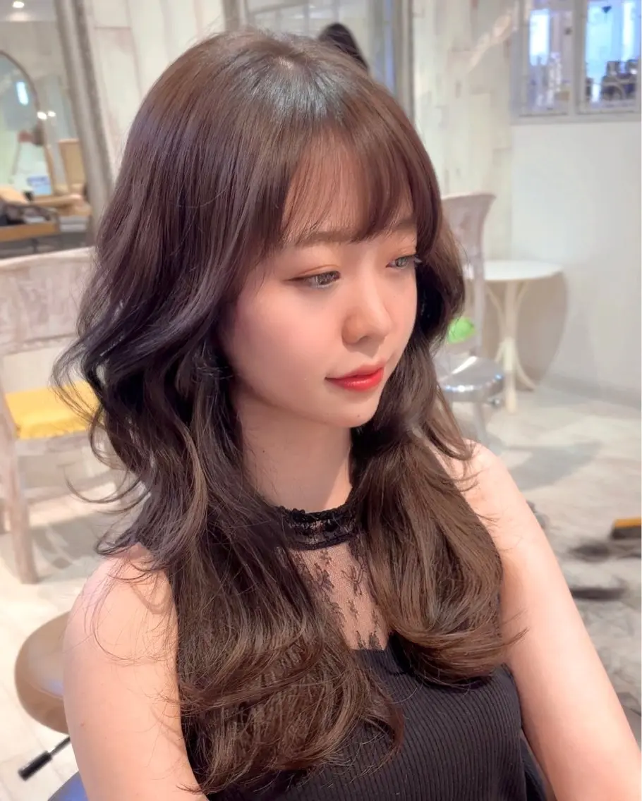 ロング カット ヘアカラー トリートメント レイヤーカット ✨️進藤ひかりのヘアスタイル