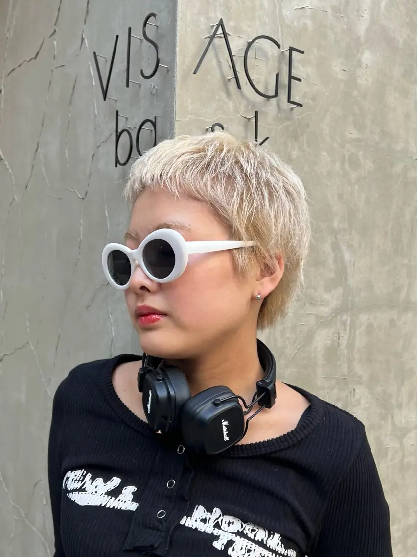 ショート カラー ベリーショート ブリーチ ブロンド 透明感カラー ハイトーンカラー カット ヘアカラー トリートメント いぐちしょうた🫧 VISAGEbaskのヘアスタイル