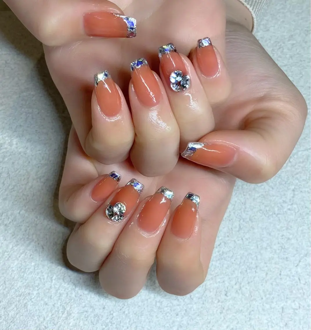 ネイル フレンチネイル ガラスフレンチ ストーンネイル ハンドネイル Lino+ ネイル&よもぎ蒸しのネイルデザイン