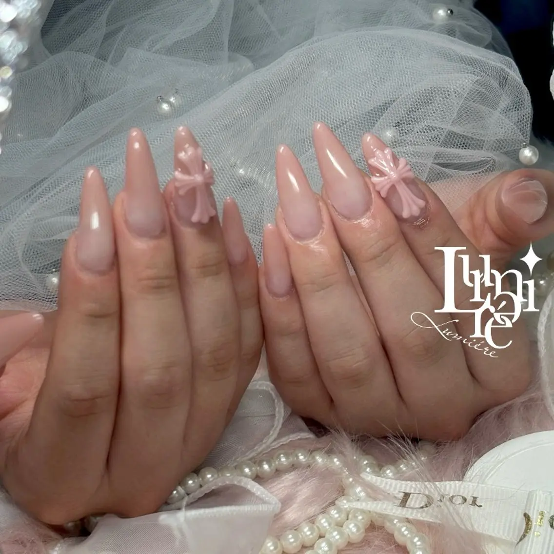 ネイル ハンドネイル Lumière｜ ロング｜ワンホンのネイルデザイン