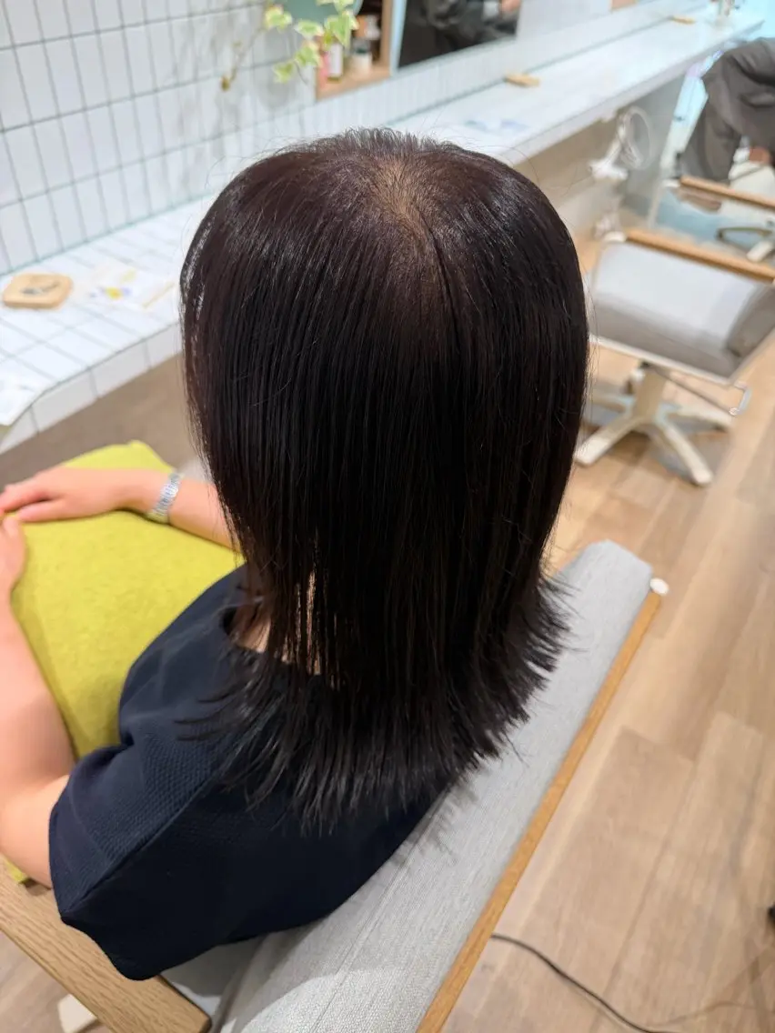 ミディアム カット ヘアカラー トリートメント ヘッドスパ RENA｜透明感 カラー×癒しスパのヘアスタイル