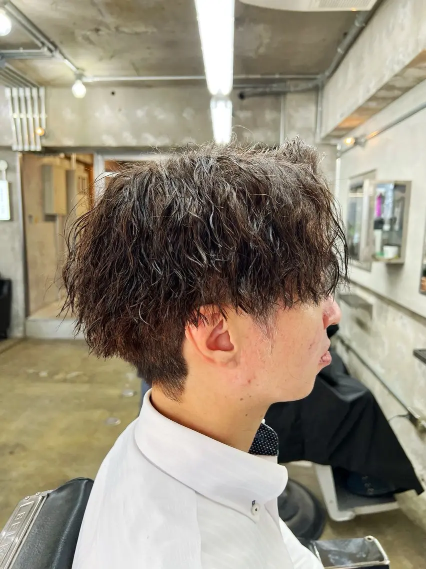 メンズ SEIYA メンズパーマ職人のヘアスタイル