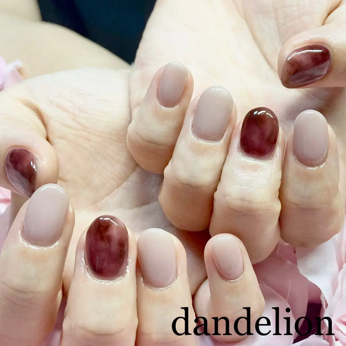 ネイル ハンドネイル ハンドケア dandelion ダンデライオンのネイルデザイン