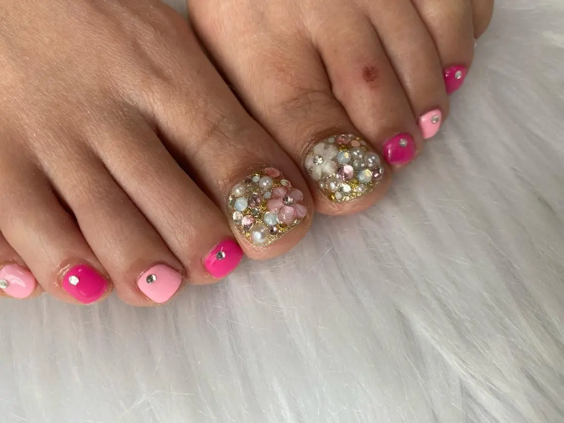 ネイル フットネイル Mana‪ ‪·͜· ❤︎‬のネイルデザイン