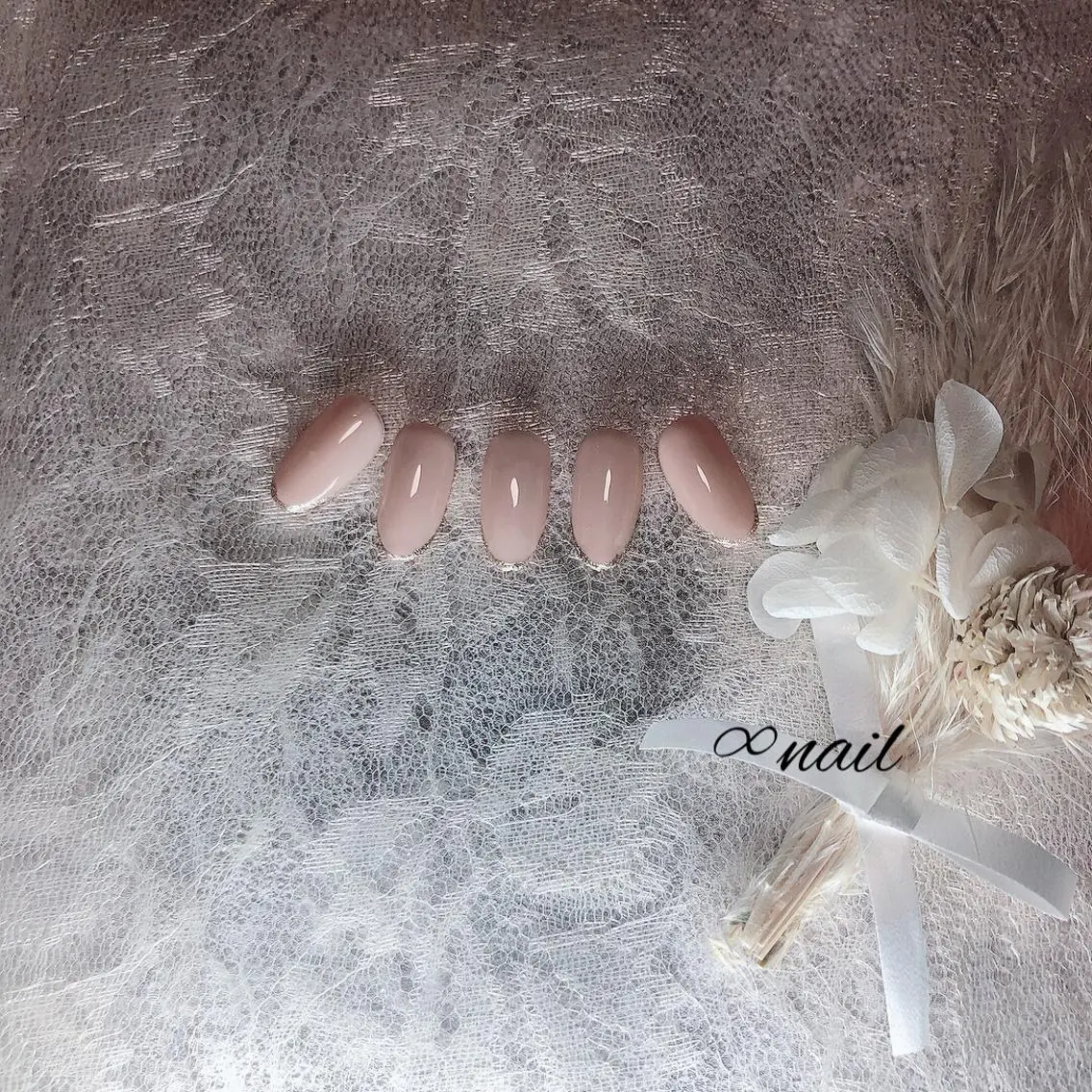 ネイル アートネイル ジェルネイル キラキラネイル オフィスネイル ショートネイル 🧸 Emiri🫧のマツエク・マツパデザイン
