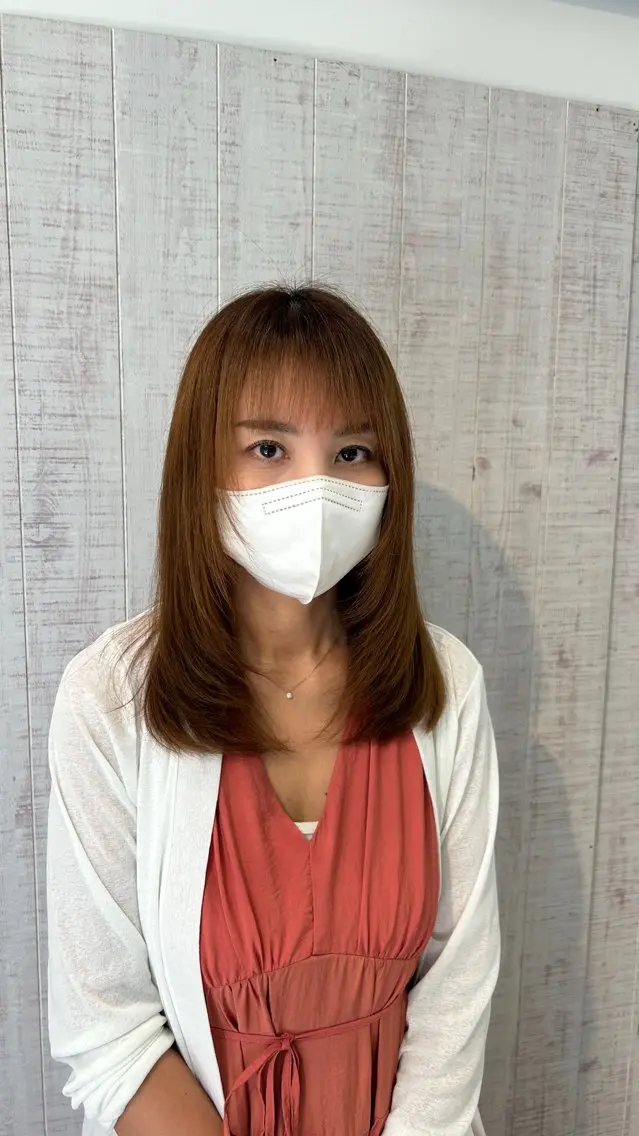 セミロング レイヤーカット ハヤシ ナルミのヘアスタイル