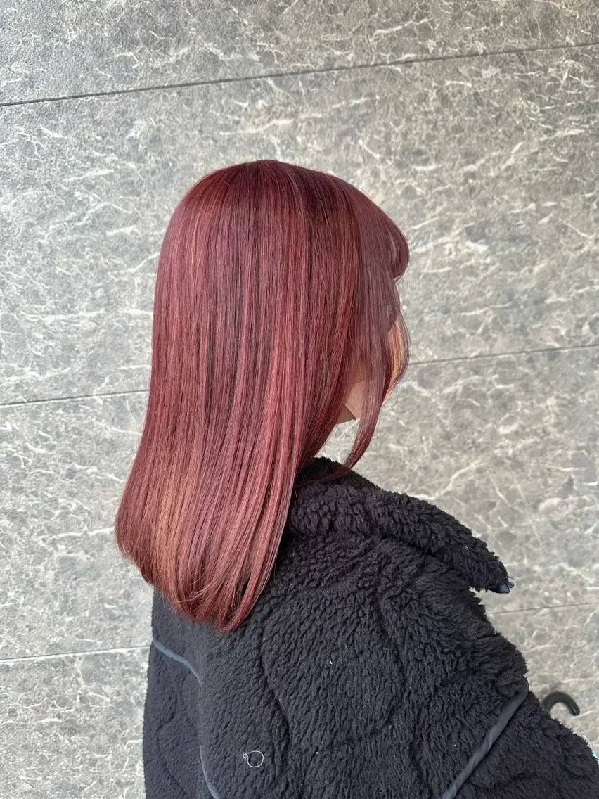 セミロング カラー ブリーチ レッドカラー ヘアカラー トリートメント 🫧鈴木 遥夏🫧のヘアスタイル