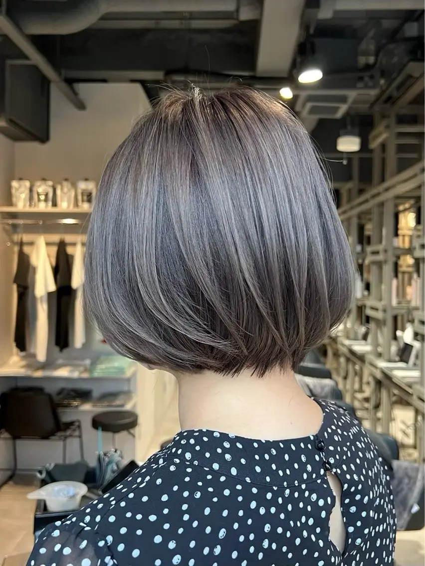 ショート カラー ブリーチ 透明感カラー ダブルカラー ブリーチなしカラー 透明感カラー/レイヤ ーhinata.のヘアスタイル
