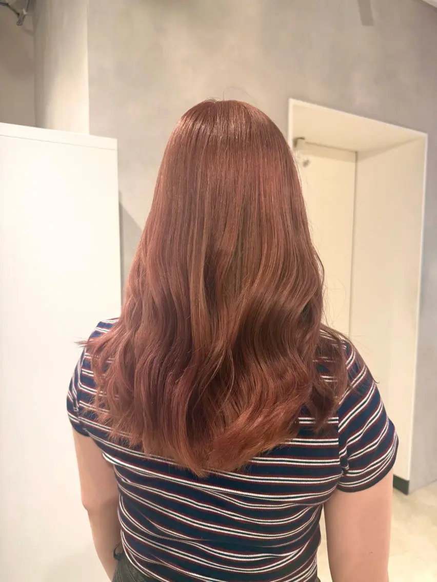 ロング カラー ベージュカラー ピンクカラー ピンクベージュ カット ヘアカラー ハイトーン/うる艶 🤍カラー Mioのヘアスタイル