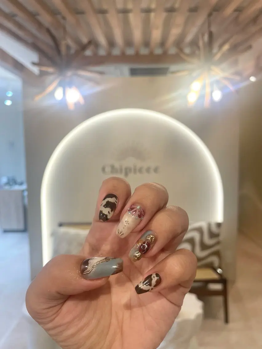 ネイル ハンドネイル chipieee naokaのネイルデザイン