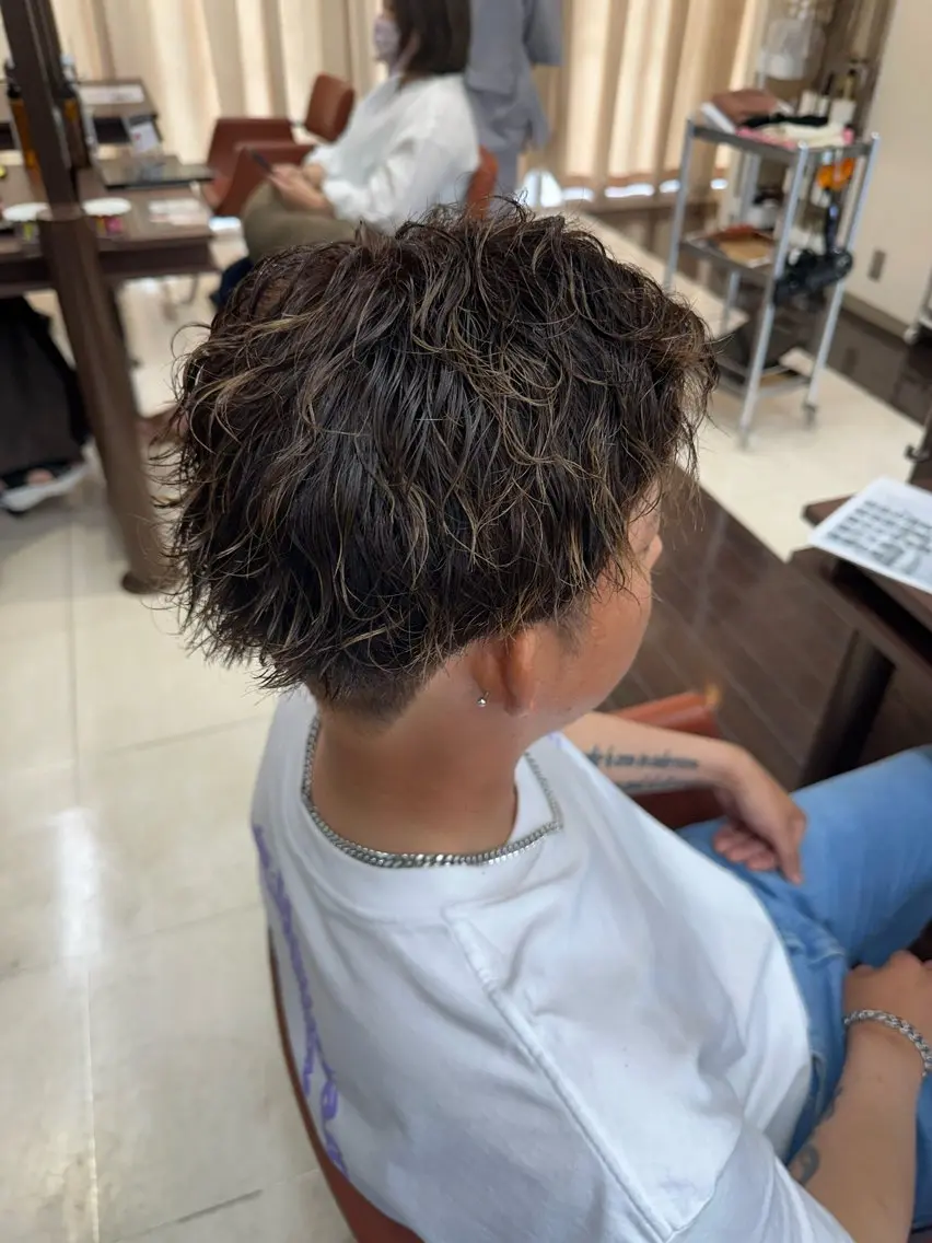 ショート カラー パーマ メンズ メンズパーマ 波巻きパーマ カット パーマ ヘアセット 成田No.1 メンズヘア/清和武虎のヘアスタイル