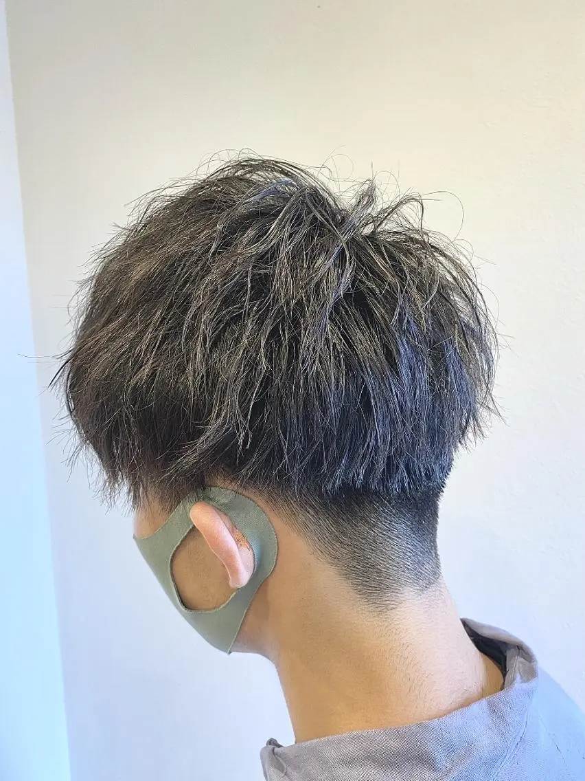 【men'sメニュー】カット&ツイストorスパイラルパーマの写真
