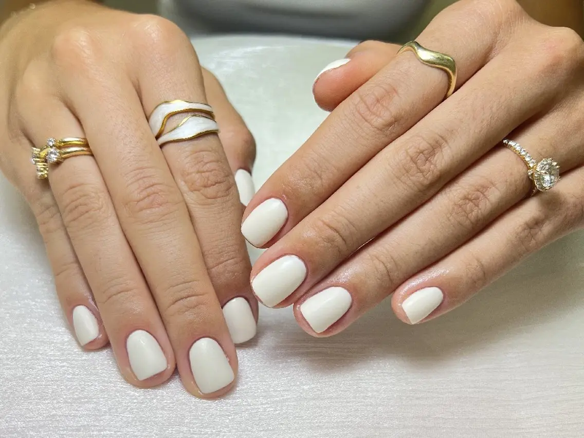ネイル マットネイル PIPPY  NAILS新宿のネイルデザイン