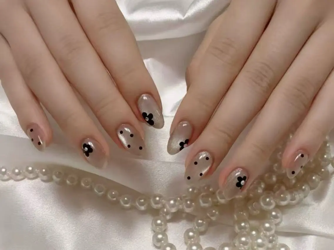 ネイル ジョリ kasumi🌹💅のネイルデザイン