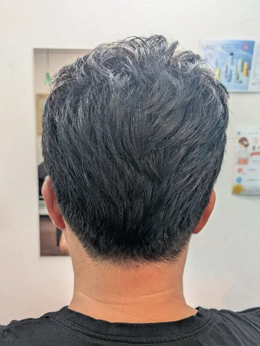 メンズ 岡本 浩子のヘアスタイル