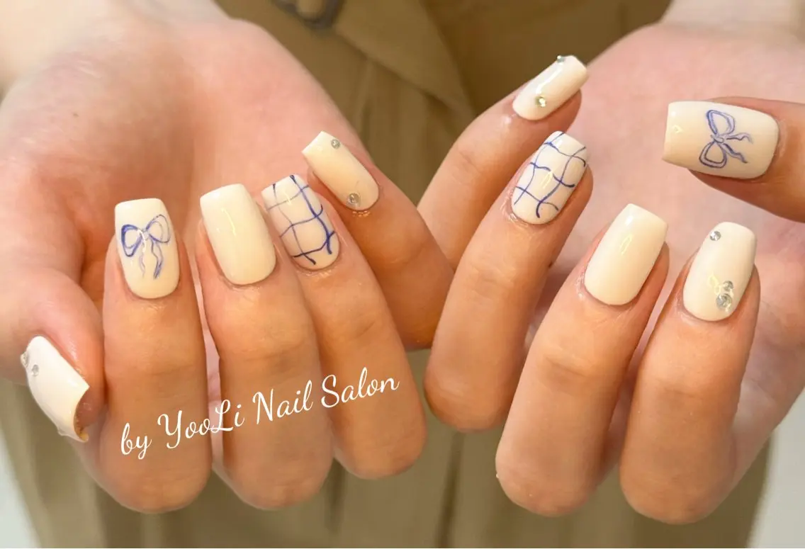 ネイル アートネイル オーロラネイル チークネイル フレンチネイル ガラスフレンチ ハンドネイル 🎀🎀YooLi Nail Salonのネイルデザイン