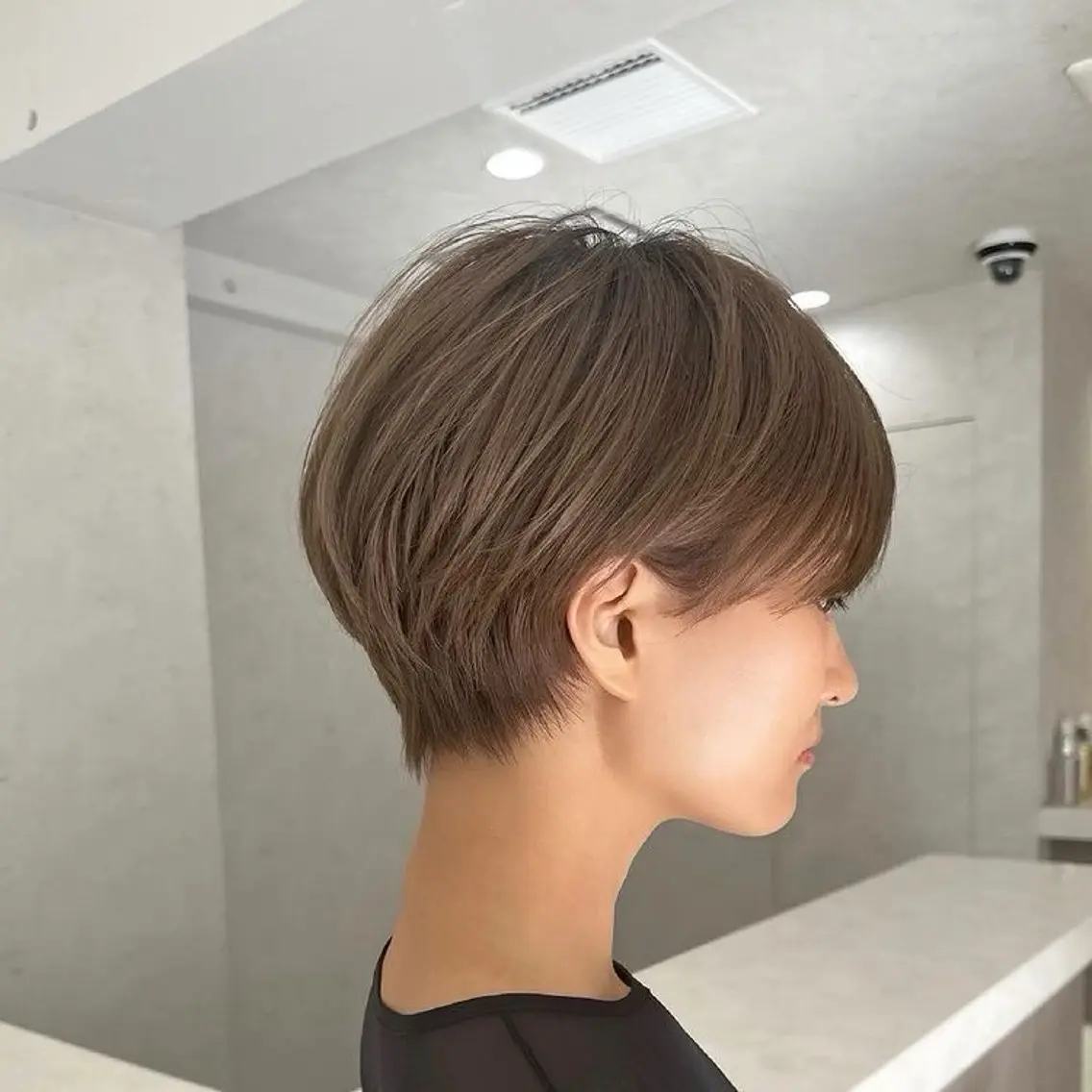 ショート RosierBleu 中山のヘアスタイル