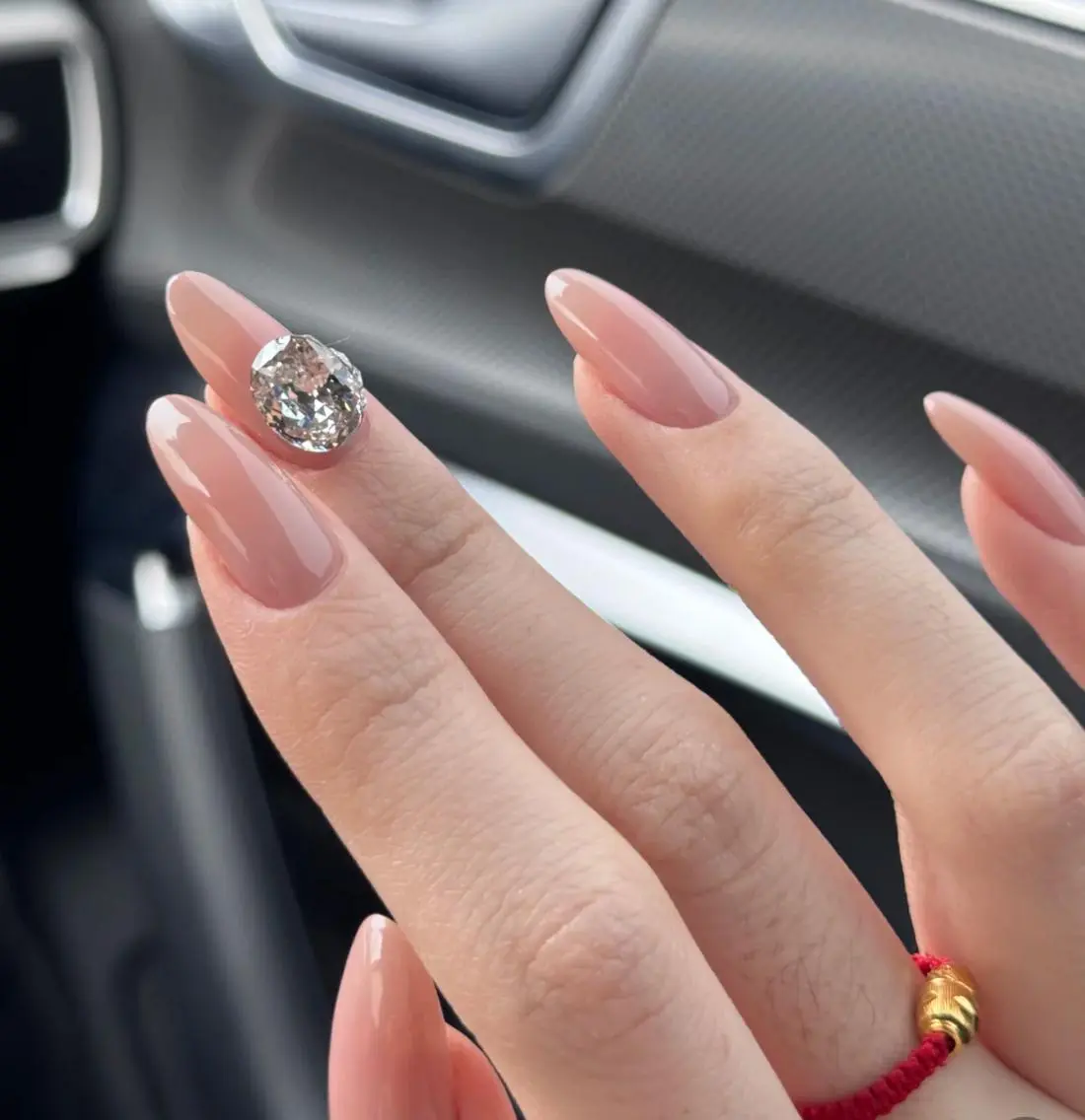 ネイル ハンドネイル ハンドケア 🍑 momo_nailのネイルデザイン