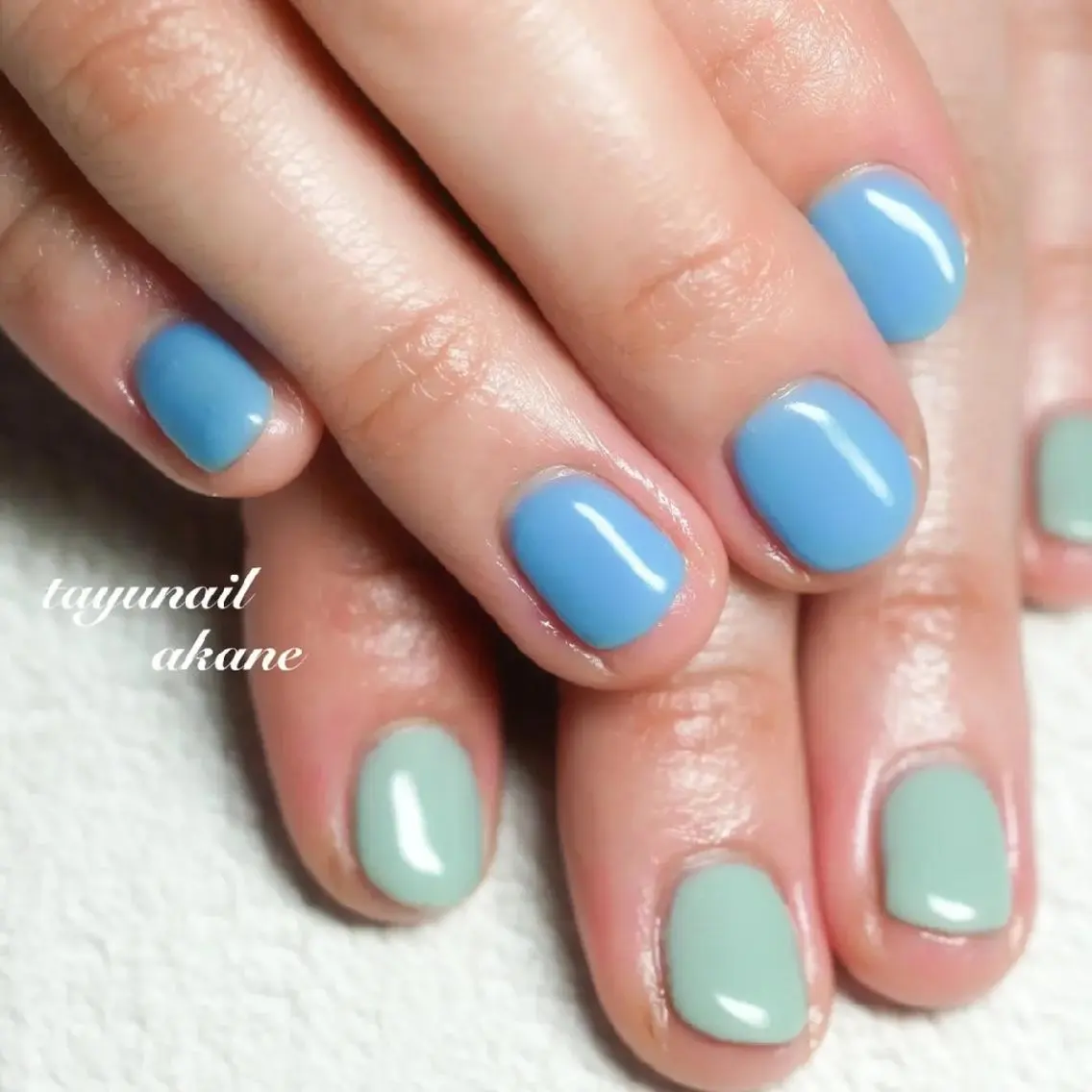 ネイル ブルー ジェルネイル グリーン パラジェル 夏ネイル ネイルサロン 【たゆnail】のネイルデザイン
