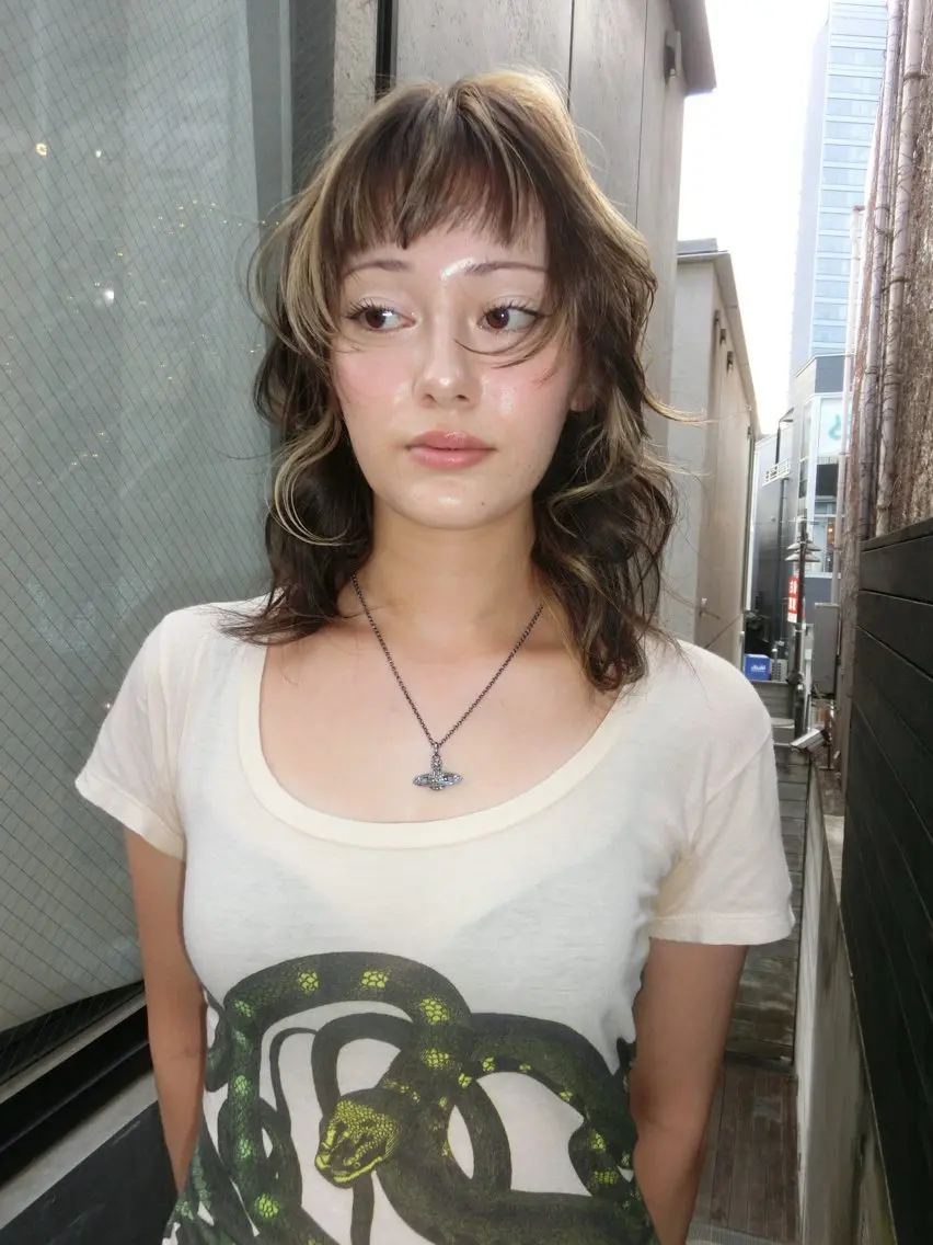 ミディアム カラー ハイライトカラー ハイライト 🪐無料カットモデル 募集中🪐ナオキのヘアスタイル