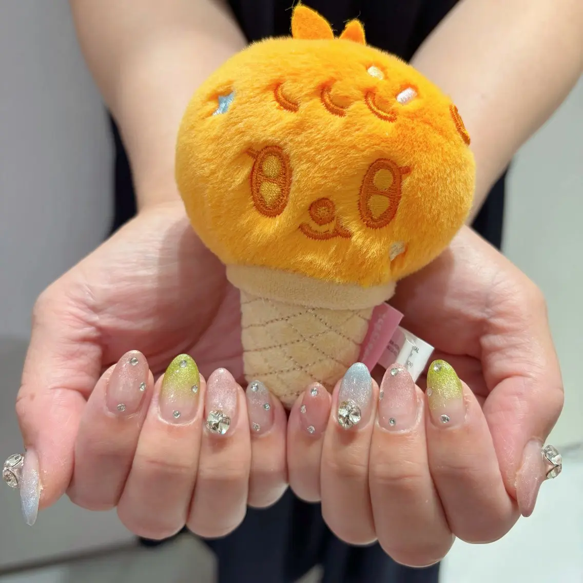 ネイル 持ち込み マンダリンボーテ あやか🍒💓のネイルデザイン