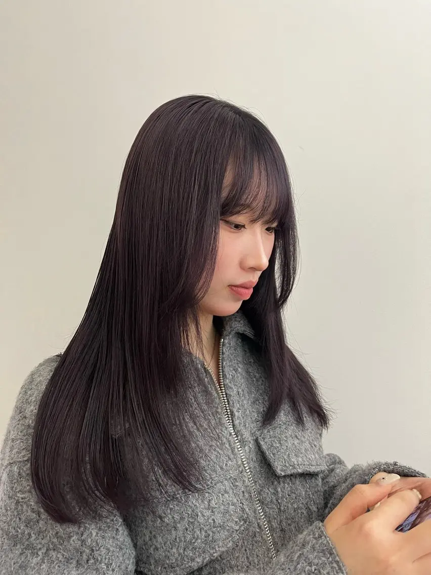 ロング カラー カット ヘアカラー センターパート/カラ ーメッシュ📍ユリのヘアスタイル