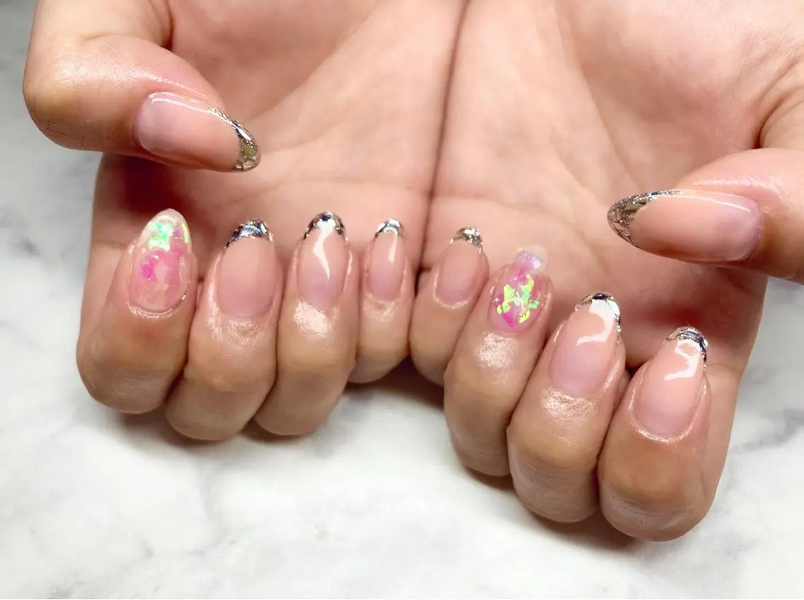 ネイル フレンチネイル ジェルネイル ガラスフレンチ 氷ネイル・うるうるネイル ミラーネイル Nail&eye Belire 新宿のネイルデザイン