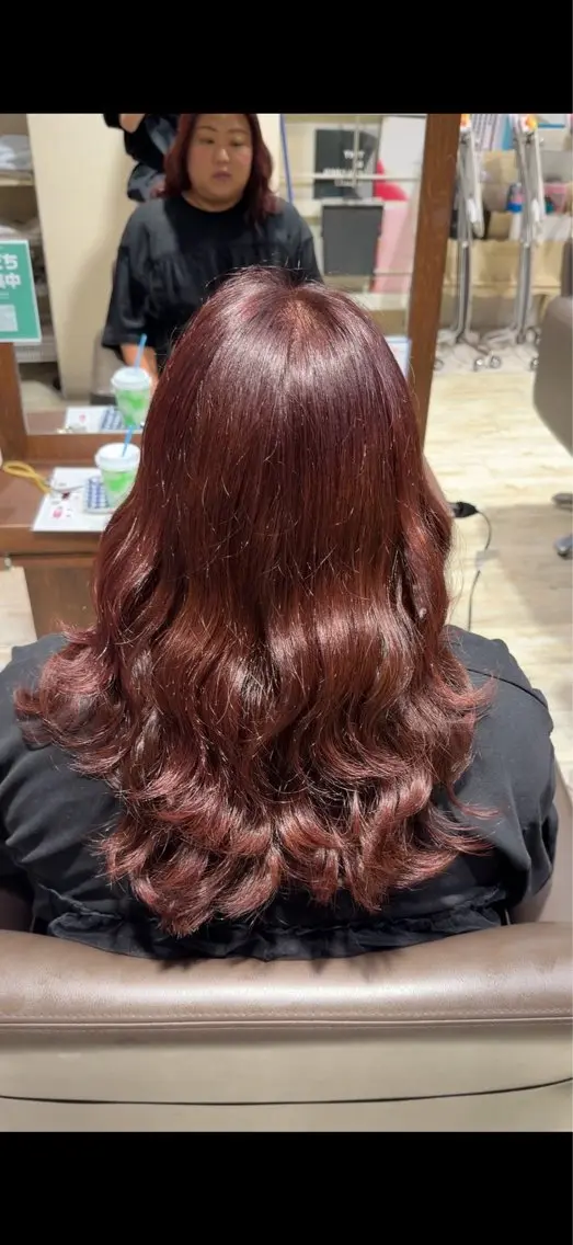 カラー 神野 流嘉のヘアスタイル