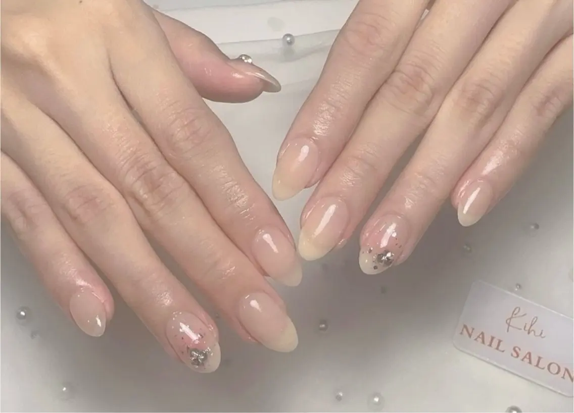 ネイル ハンドネイル 小林 あゆみのネイルデザイン