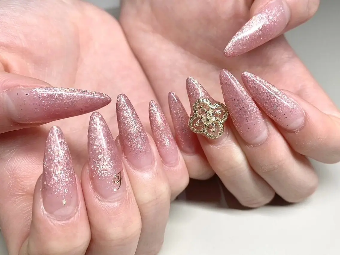 ネイル ハンドネイル Roi〈ロワ〉 Yume🎀のネイルデザイン