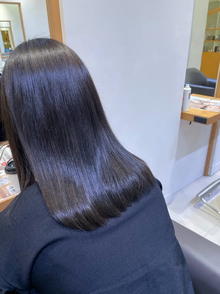 ミディアム トリートメント トリートメント 💎ツヤ髪ストレート カラー💎かのんのヘアスタイル